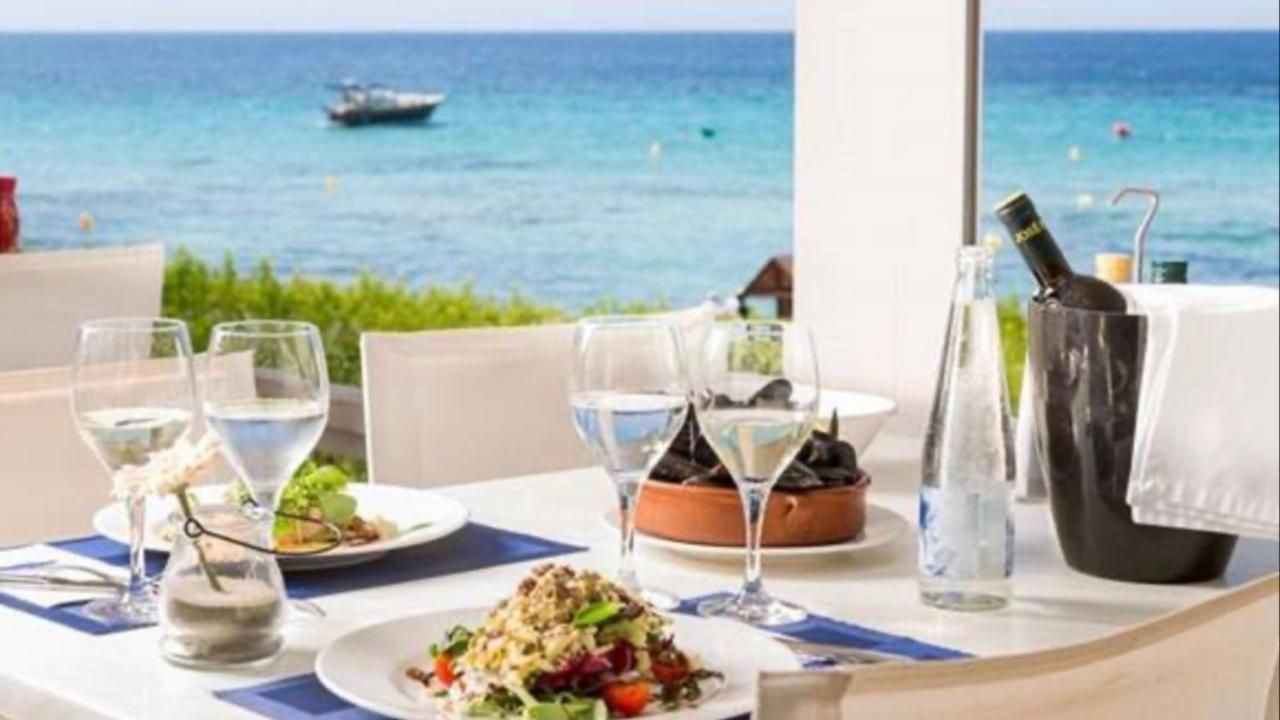 Mi Capricho Beachfront- 3-7 Apartment With Sea Views Sitio de Calahonda Eksteriør billede